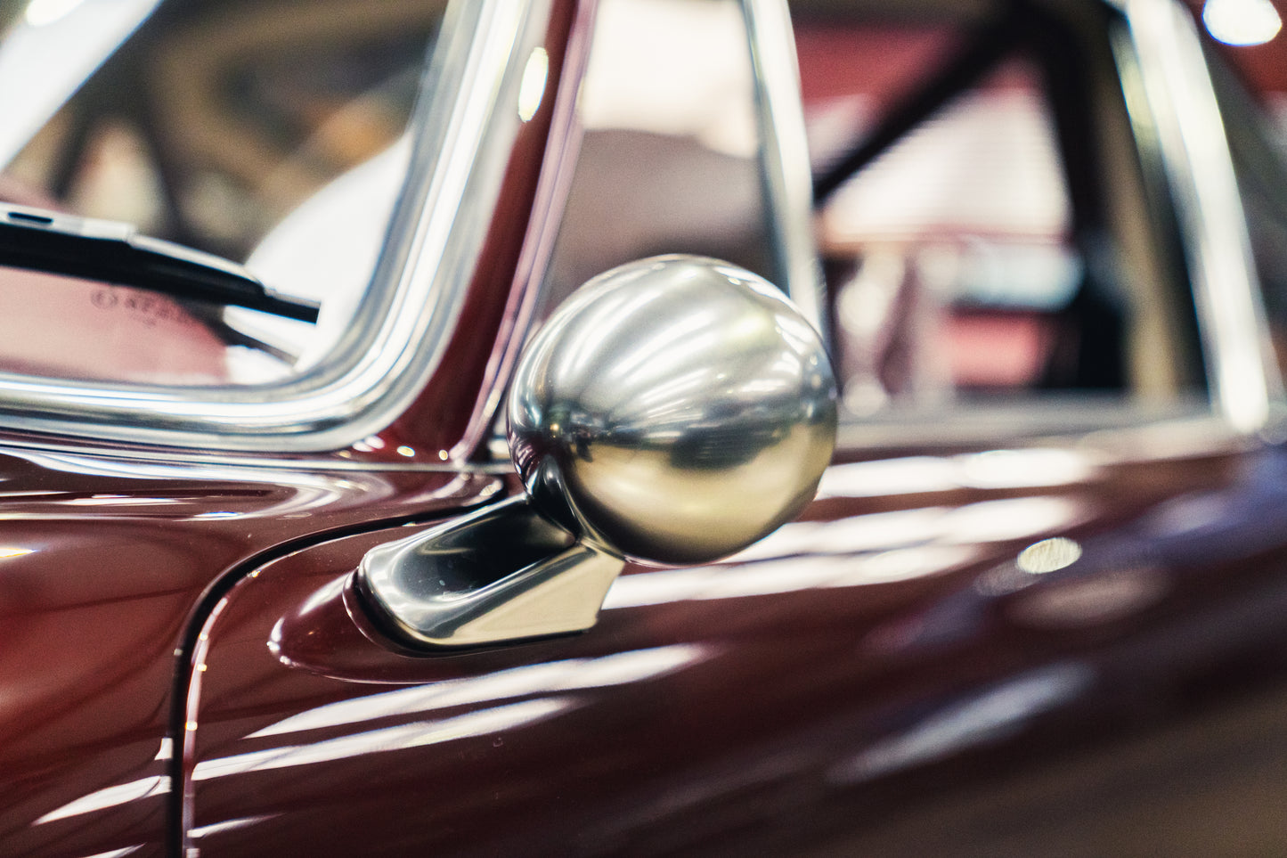 Lightweight Mirror set